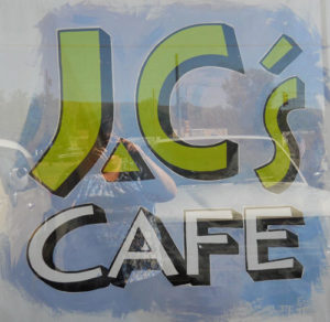 JC's Cafe, Golden